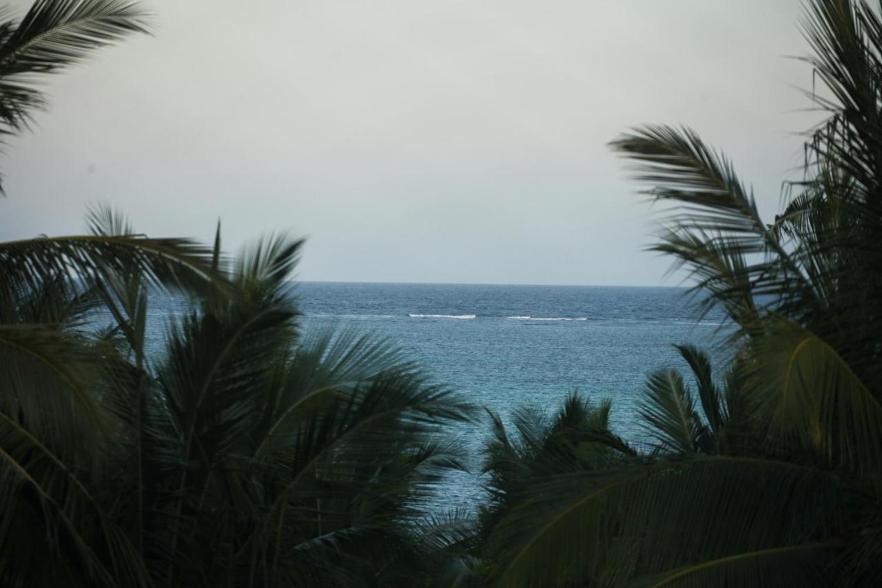 Coconut Village Beach Resort Diani Beach Exterior foto